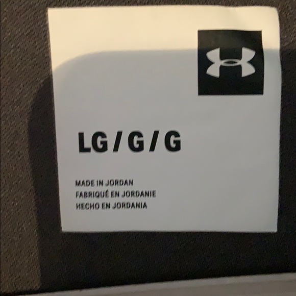 Under armour black compression sweater - Picture 2 of 2